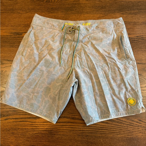 Marsh Wear bathing suit 40 - Picture 1 of 3